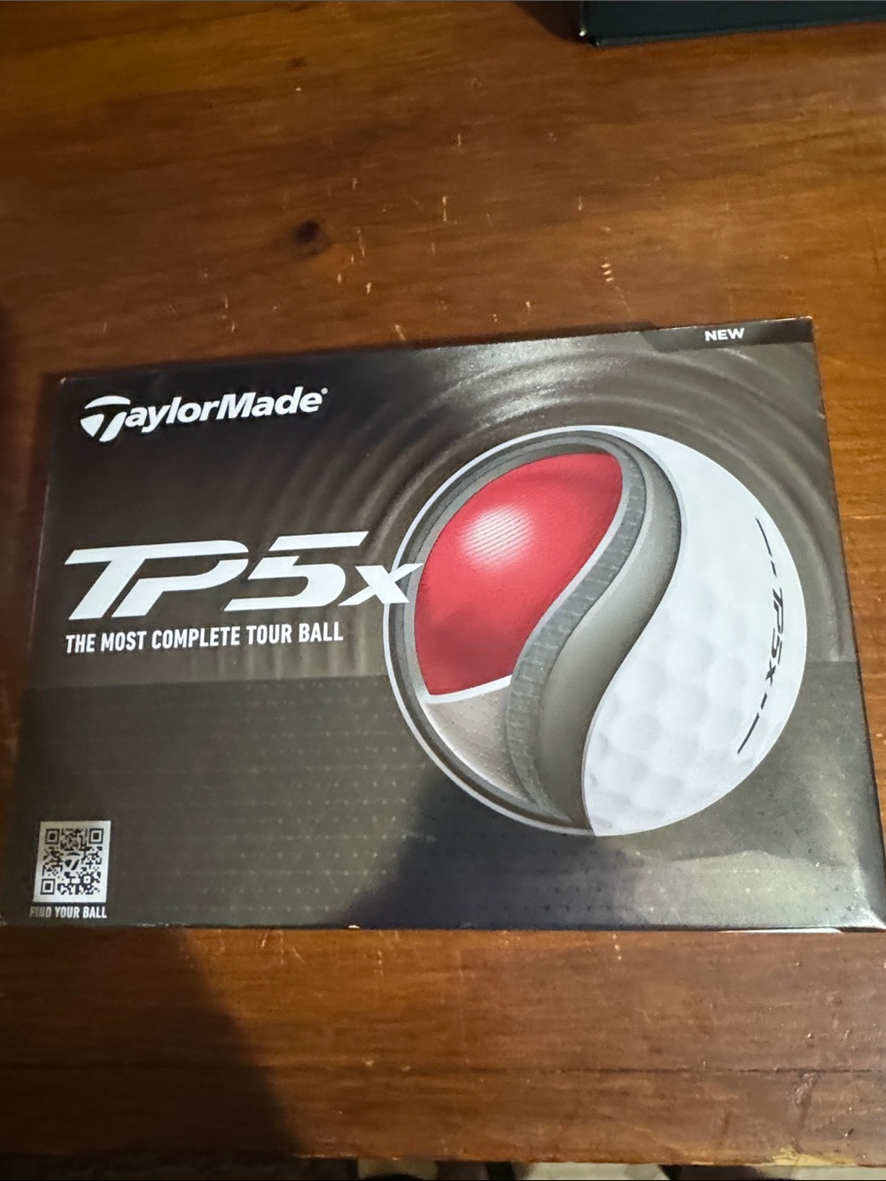 TaylorMade TP5x Golf Ball Box - White & Red Graphic 12 balls new in box